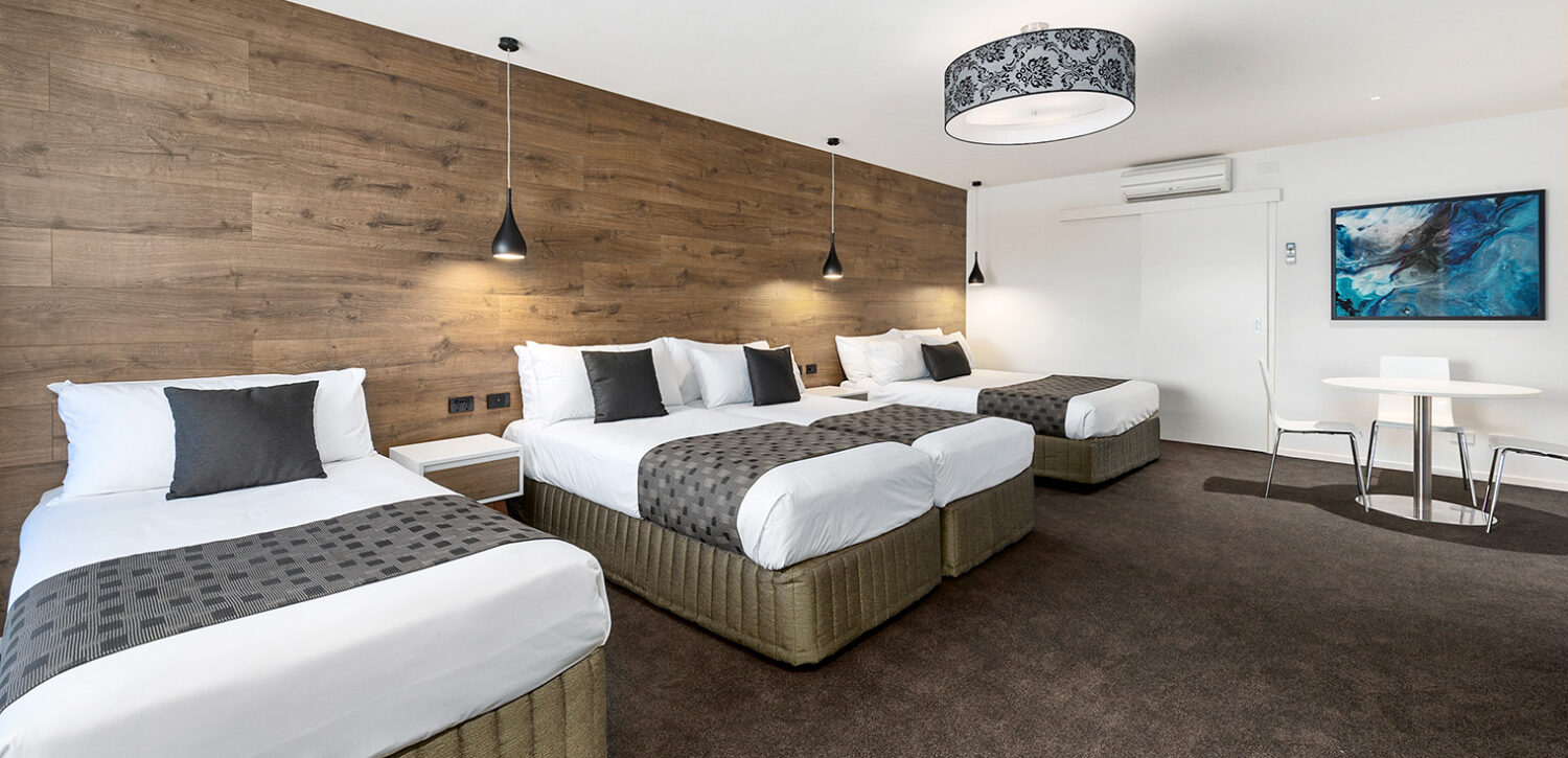 albury-resort-accommodation-family-suite-twin-singles-room | Quality Resort Siesta